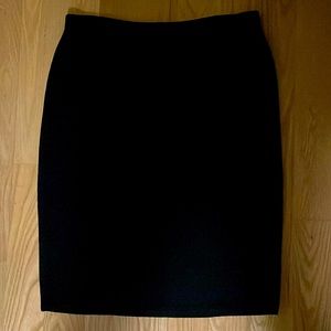 ST JOHN Skirt!